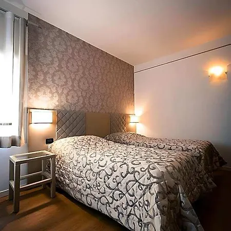 Hotel Enoteca Miramonti